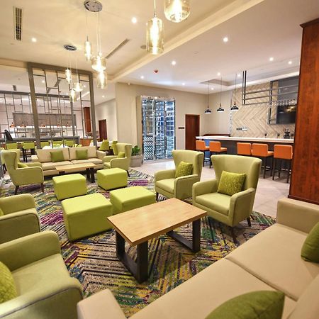 Hilton Garden Inn Kampala Ngoại thất bức ảnh