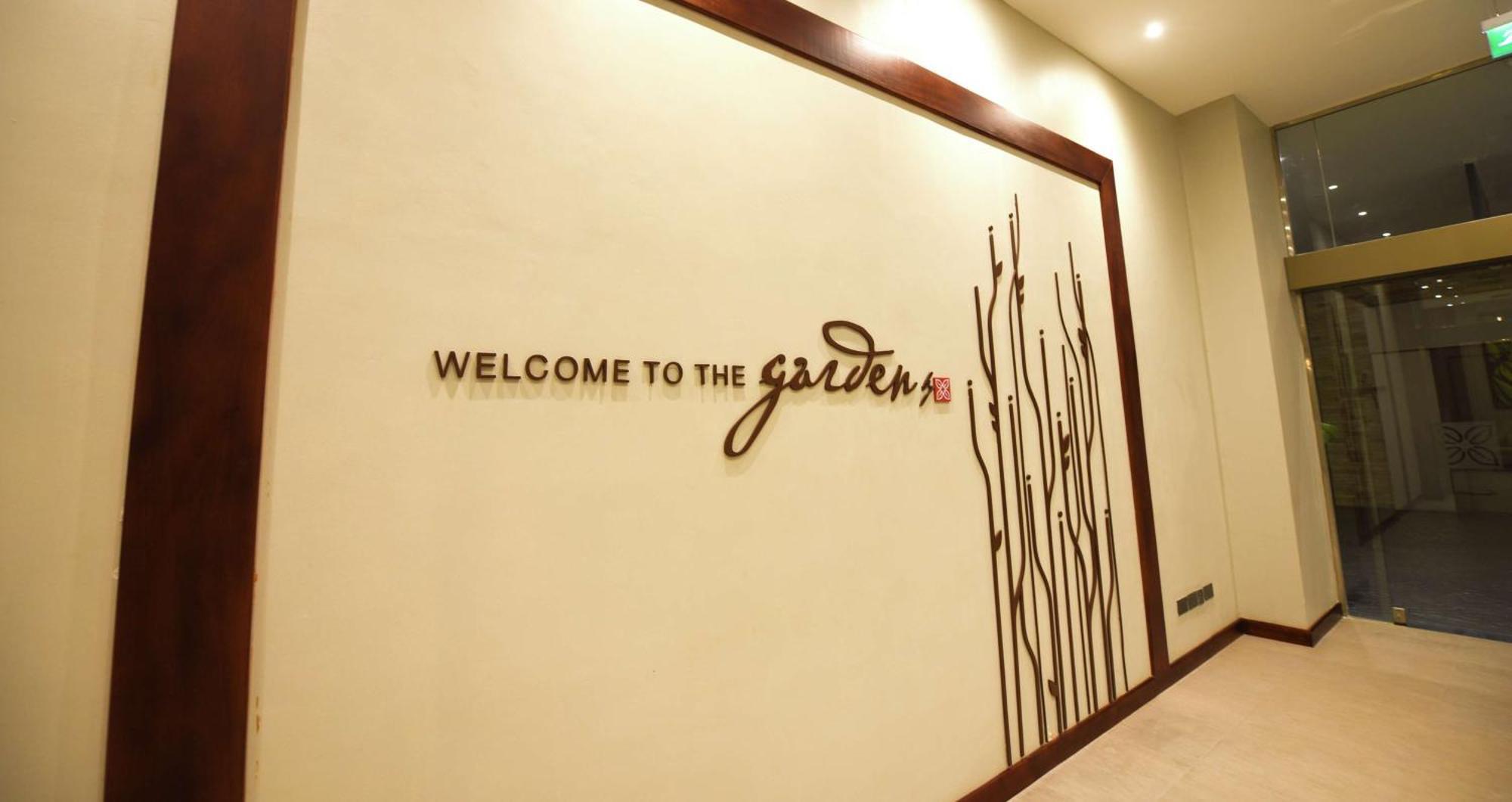 Hilton Garden Inn Kampala Ngoại thất bức ảnh